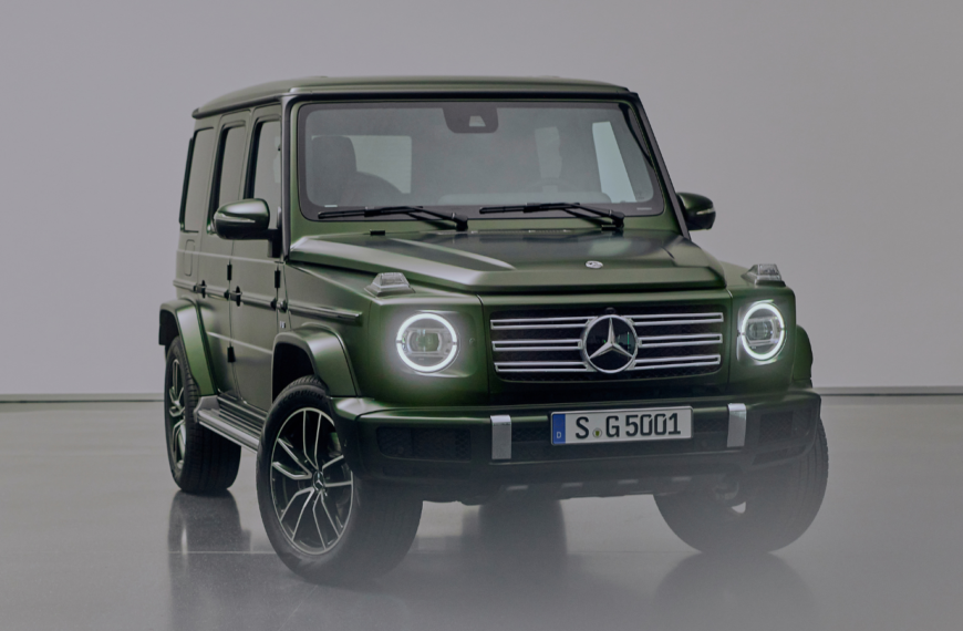 Mercedes-Benz Bids Adieu to G-Wagon’s V8 with the 2023 G500 Final Edition
